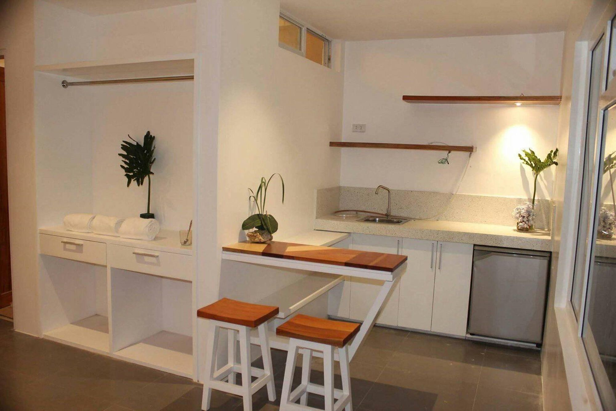 Hotel Oyo 609 G Executive And Boracay 3*