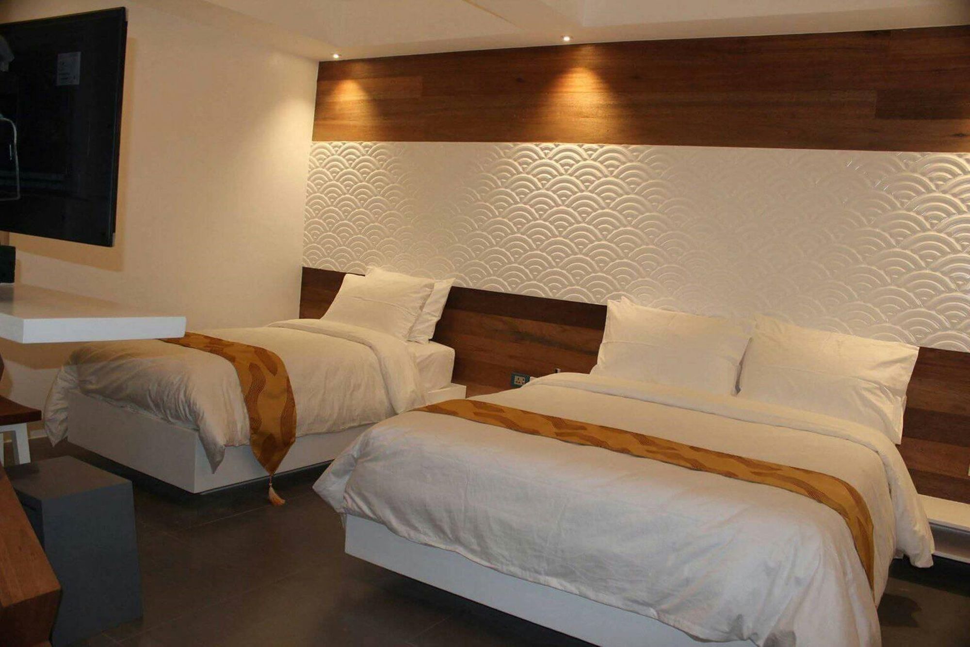 Oyo 609 G Executive And Boracay 3*